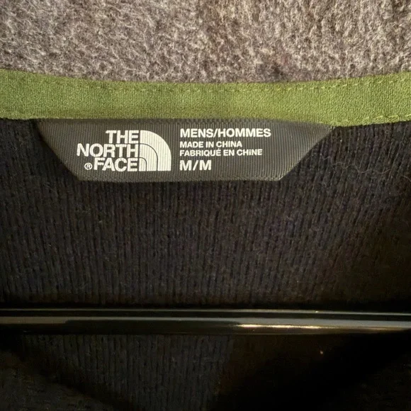 The North Face Men’s Medium Quarter Zip Fleece Pullover Black Gray Outdoor - Picture 3 of 3